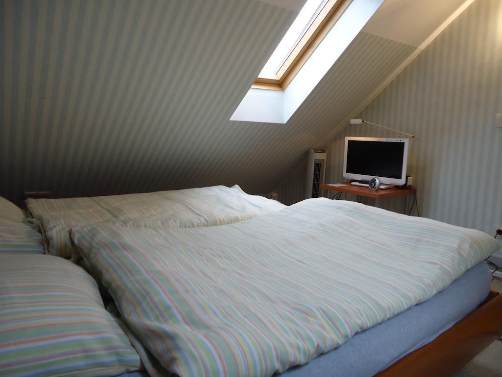 Air Boardinghouse Tulip Stockum, Zu Fuss - 3 Minuten Zur Messe دوسلدورف الغرفة الصورة