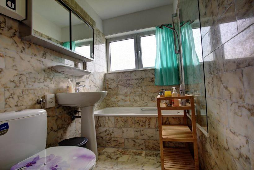 Air Boardinghouse Tulip Stockum, Zu Fuss - 3 Minuten Zur Messe دوسلدورف المظهر الخارجي الصورة